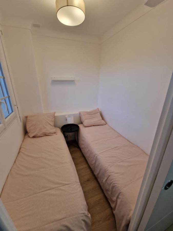Nid Douillet En Bord De Apartment *